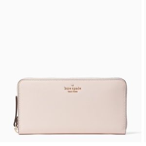 KATE SPADE ♠️ Zip Wallet